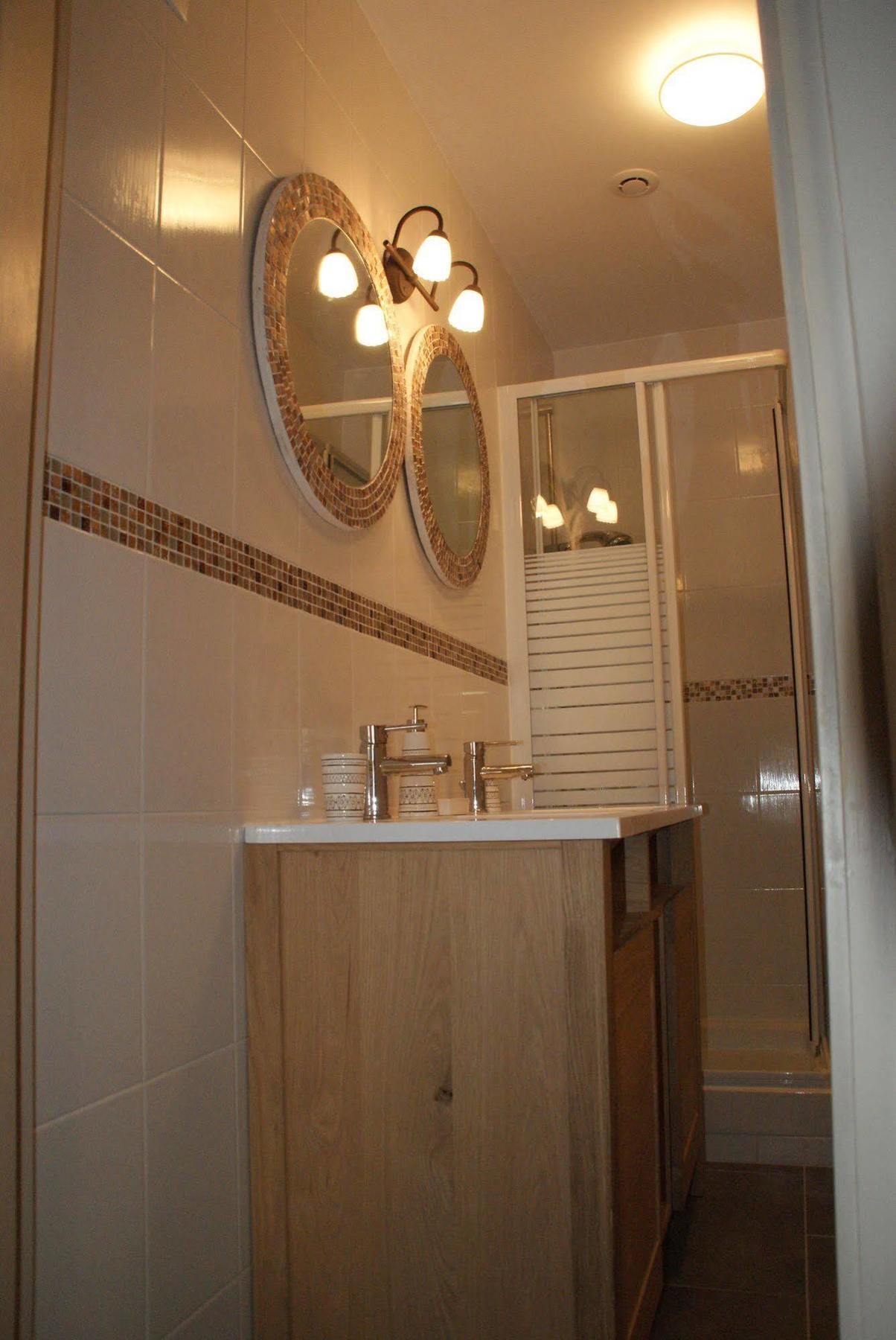 Les Gites Du Monde , Appartements 2 Chambres- 4 Lits Simples Modulables En Lits Doubles 勒阿弗尔 外观 照片