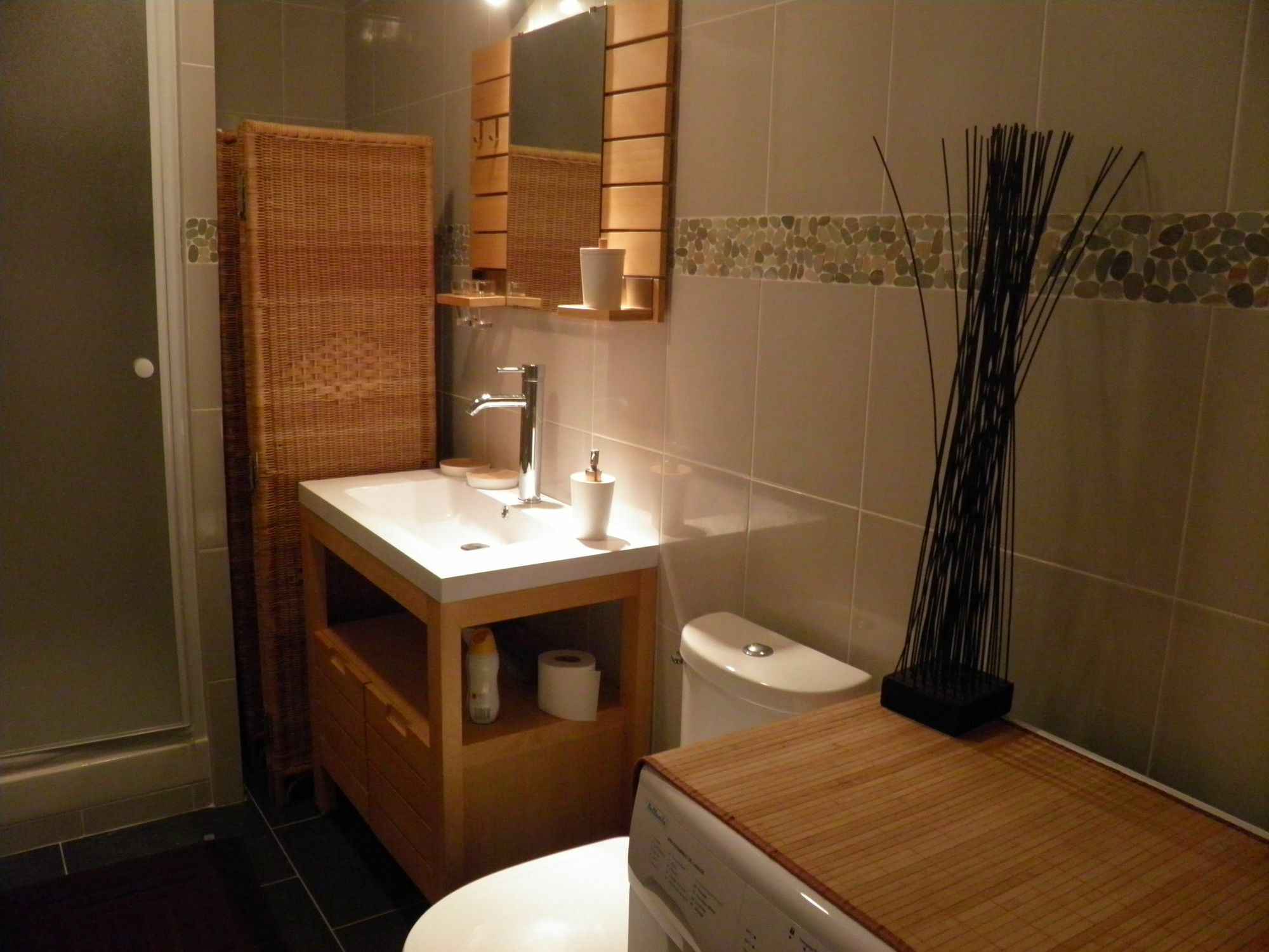 Les Gites Du Monde , Appartements 2 Chambres- 4 Lits Simples Modulables En Lits Doubles 勒阿弗尔 外观 照片